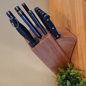 WILTSHIRE PROFESSIONAL Vintage 1990s Stainless Knife Set And Wooden Knife Block